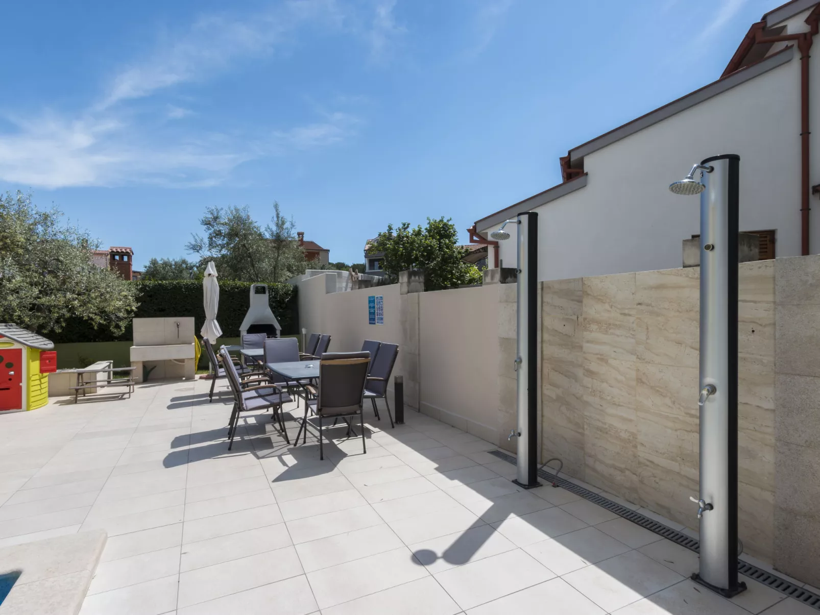 Apartment 2299 - Image-tags.info