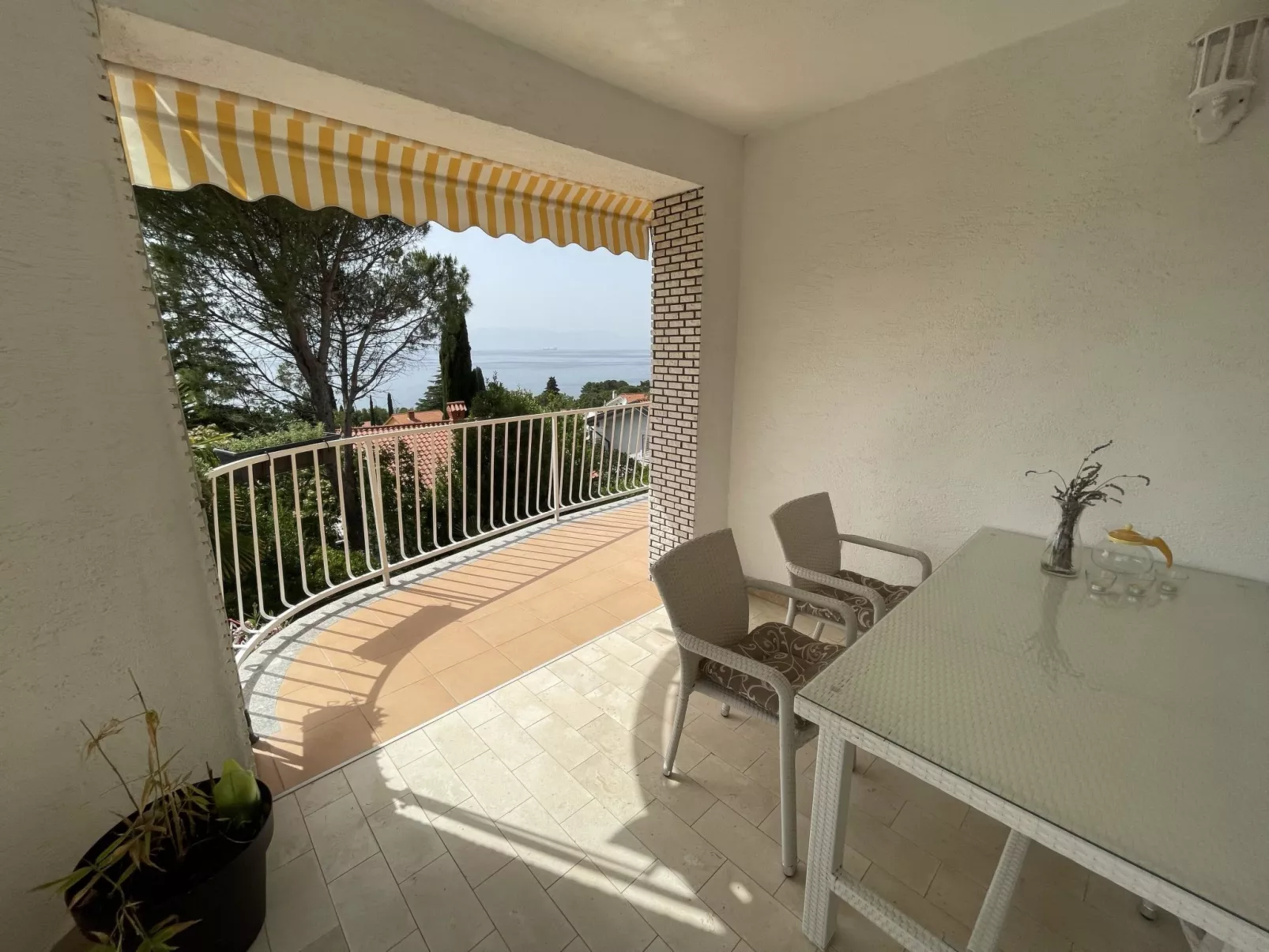 Apartment Gubic - 1 - Image-tags.info