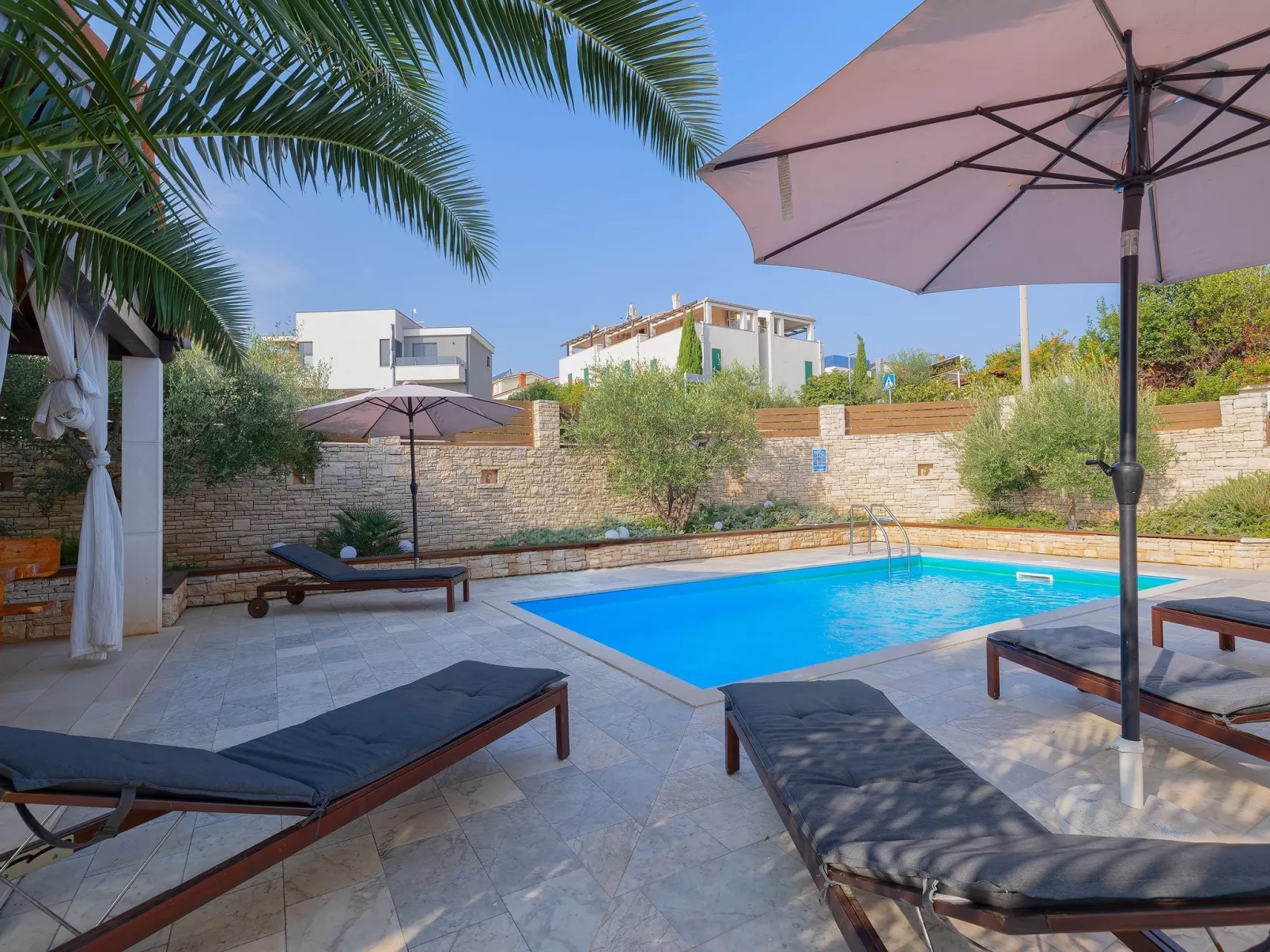 Villa Parlera - Dehors