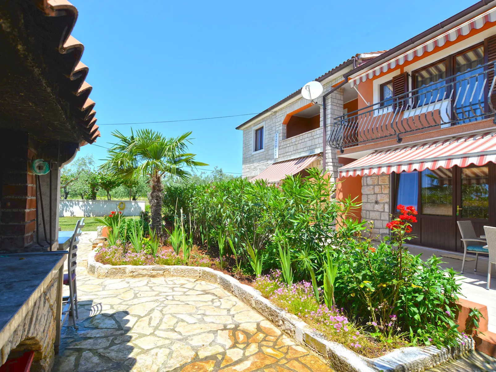 Apartment 1899 - Dehors