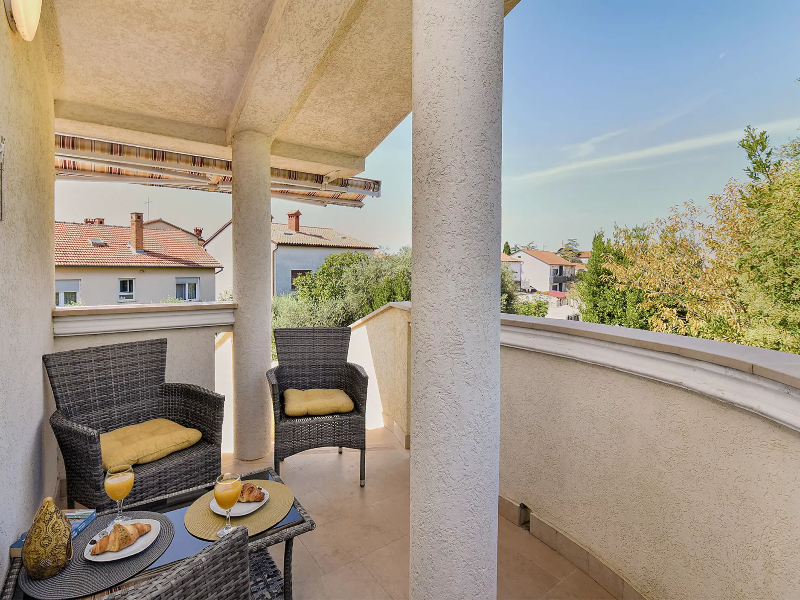 Apartment 2407 - Image-tags.info