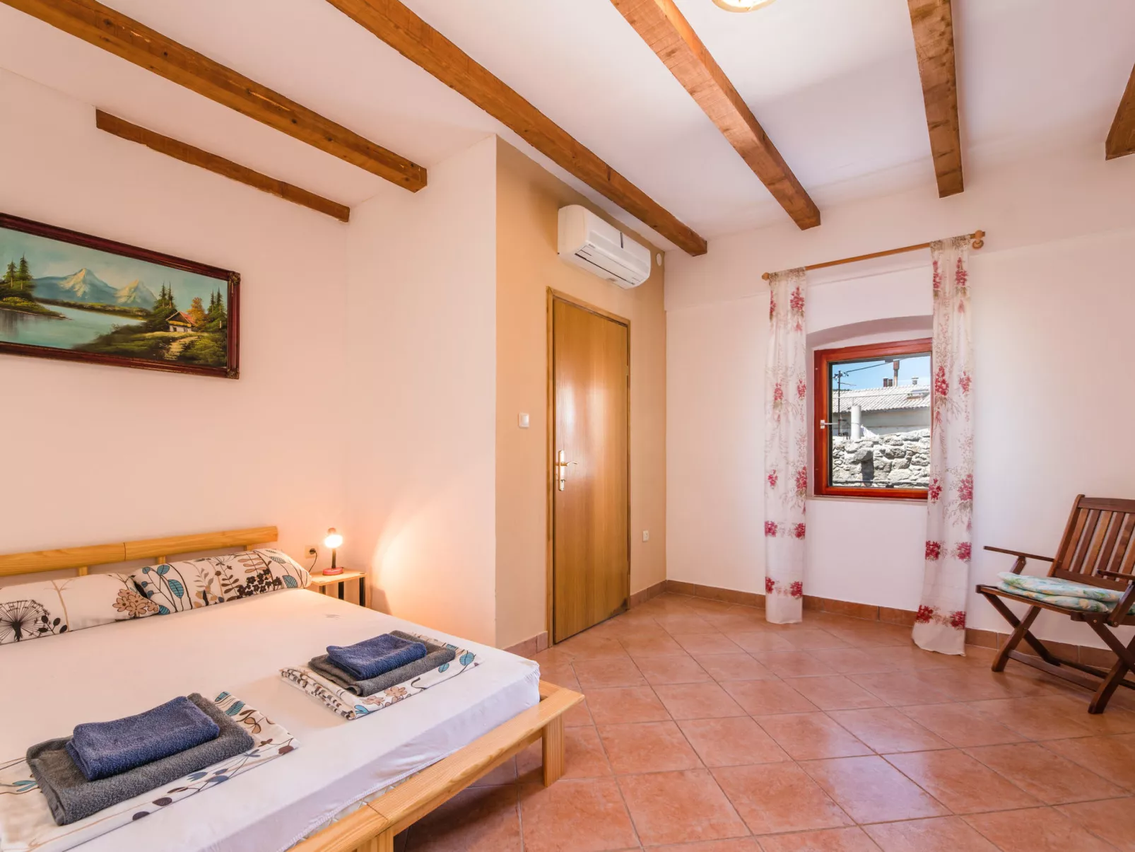 Mislav / HR-10644-01 - Image-tags.info