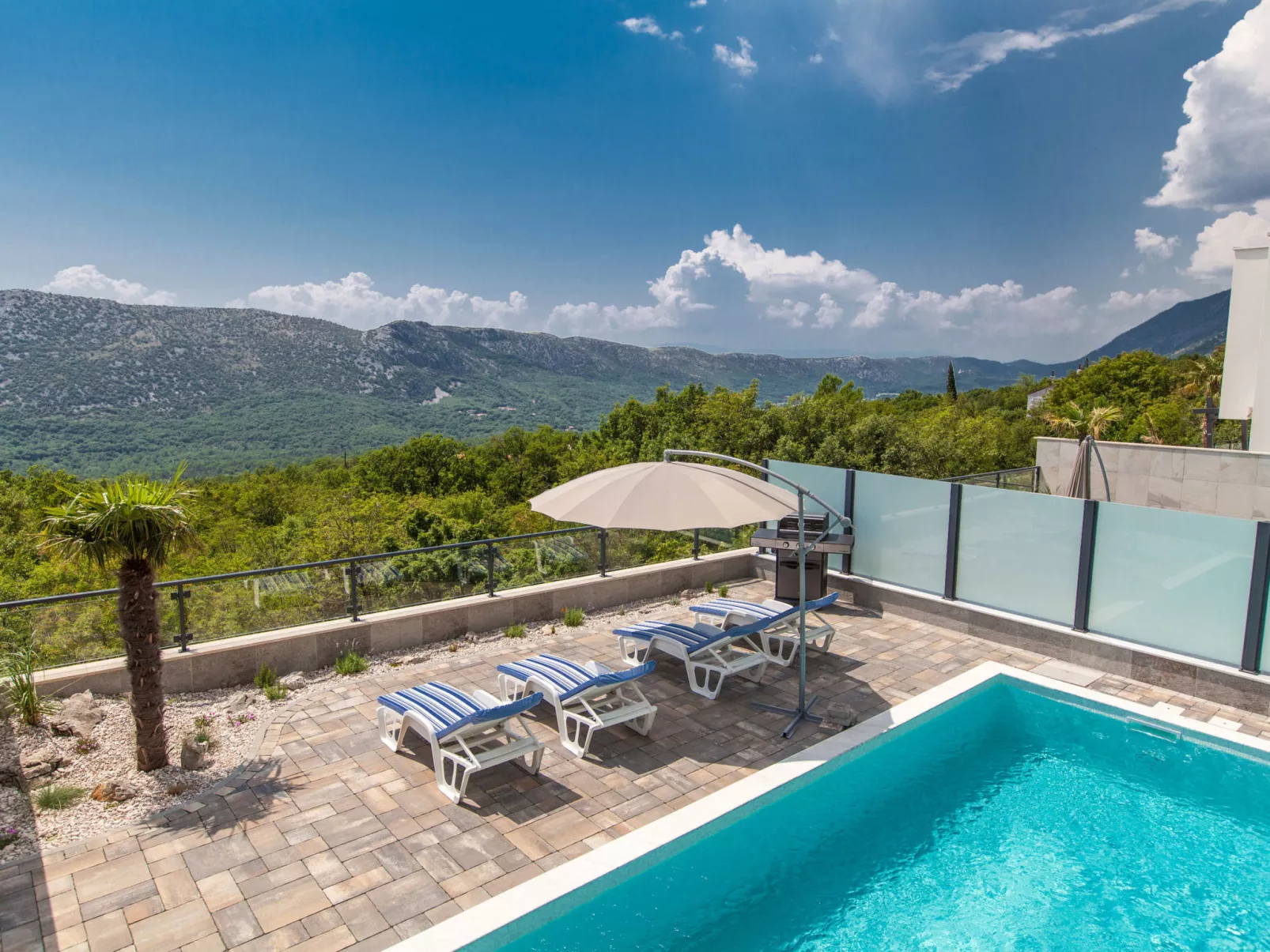 VILLAS DE SHERY 1 / HR-09045-01 - Outside