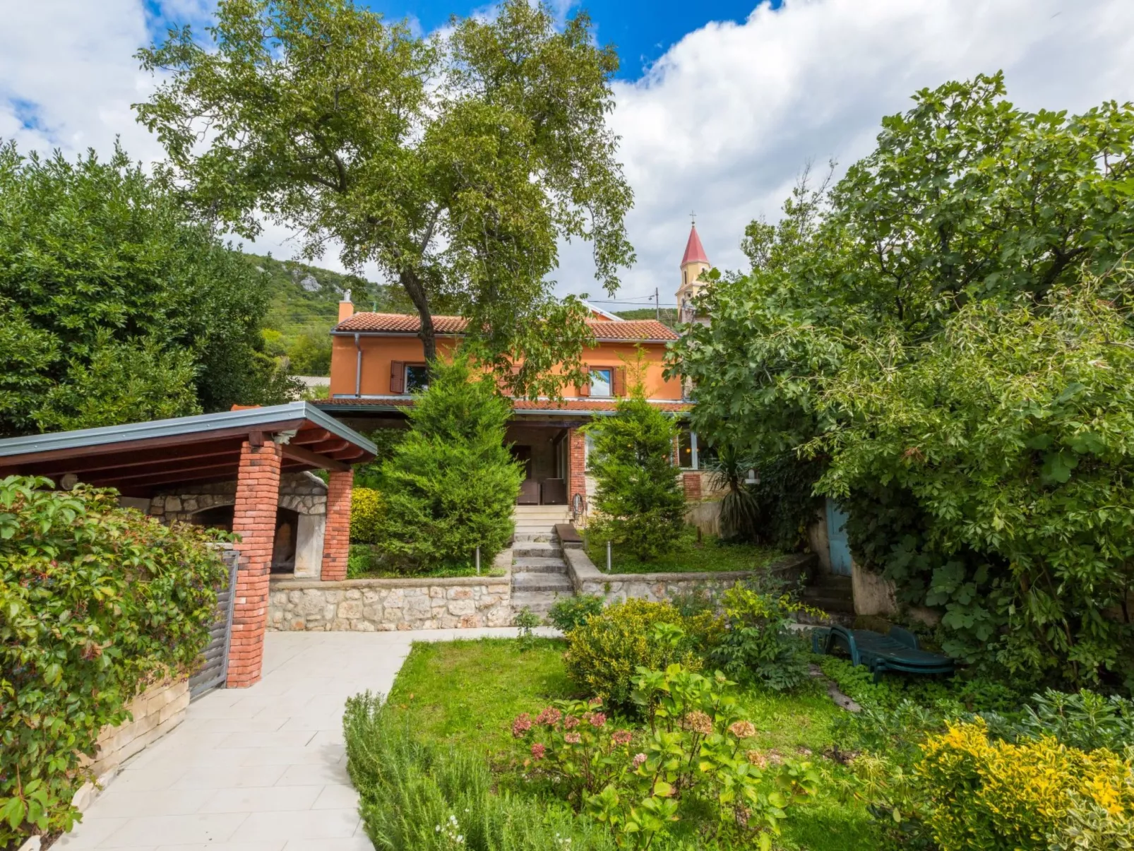 KRIZISCE / HR-09780-01 - Image-tags.info