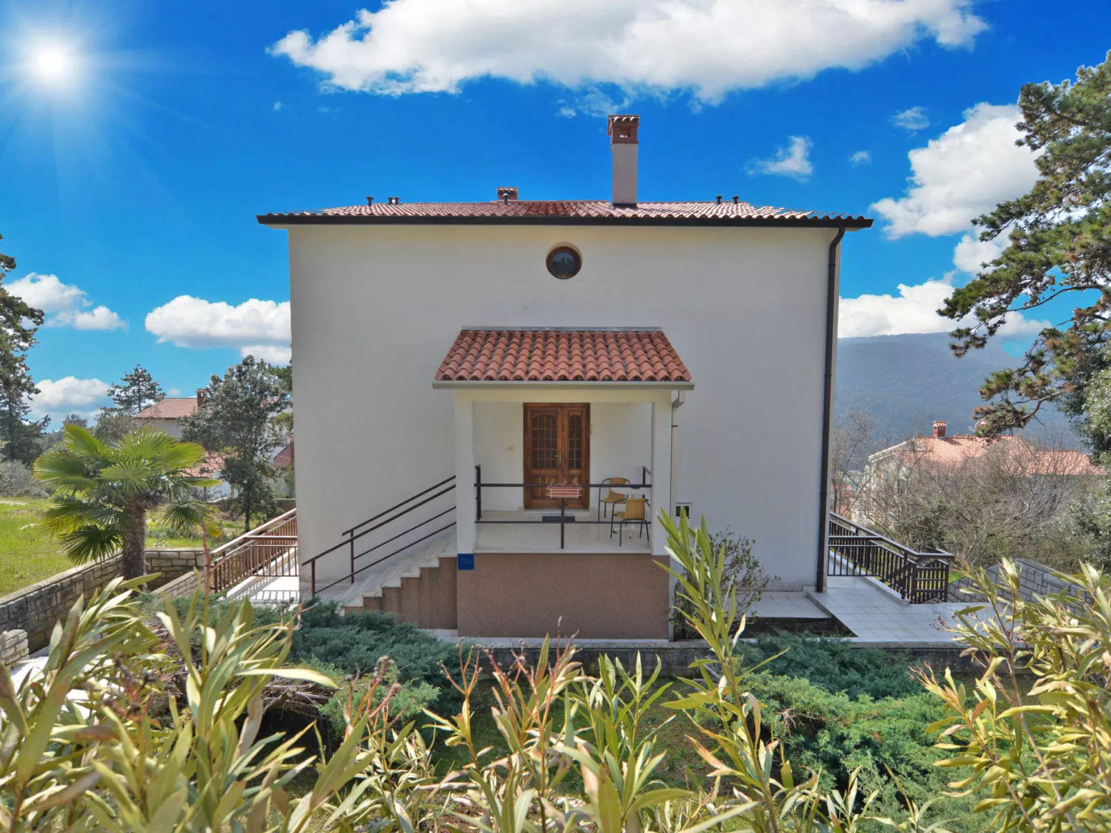 Apartment 828 - Outside