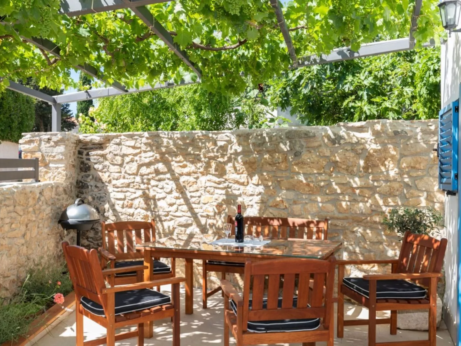 House Bernarda - Image-tags.info