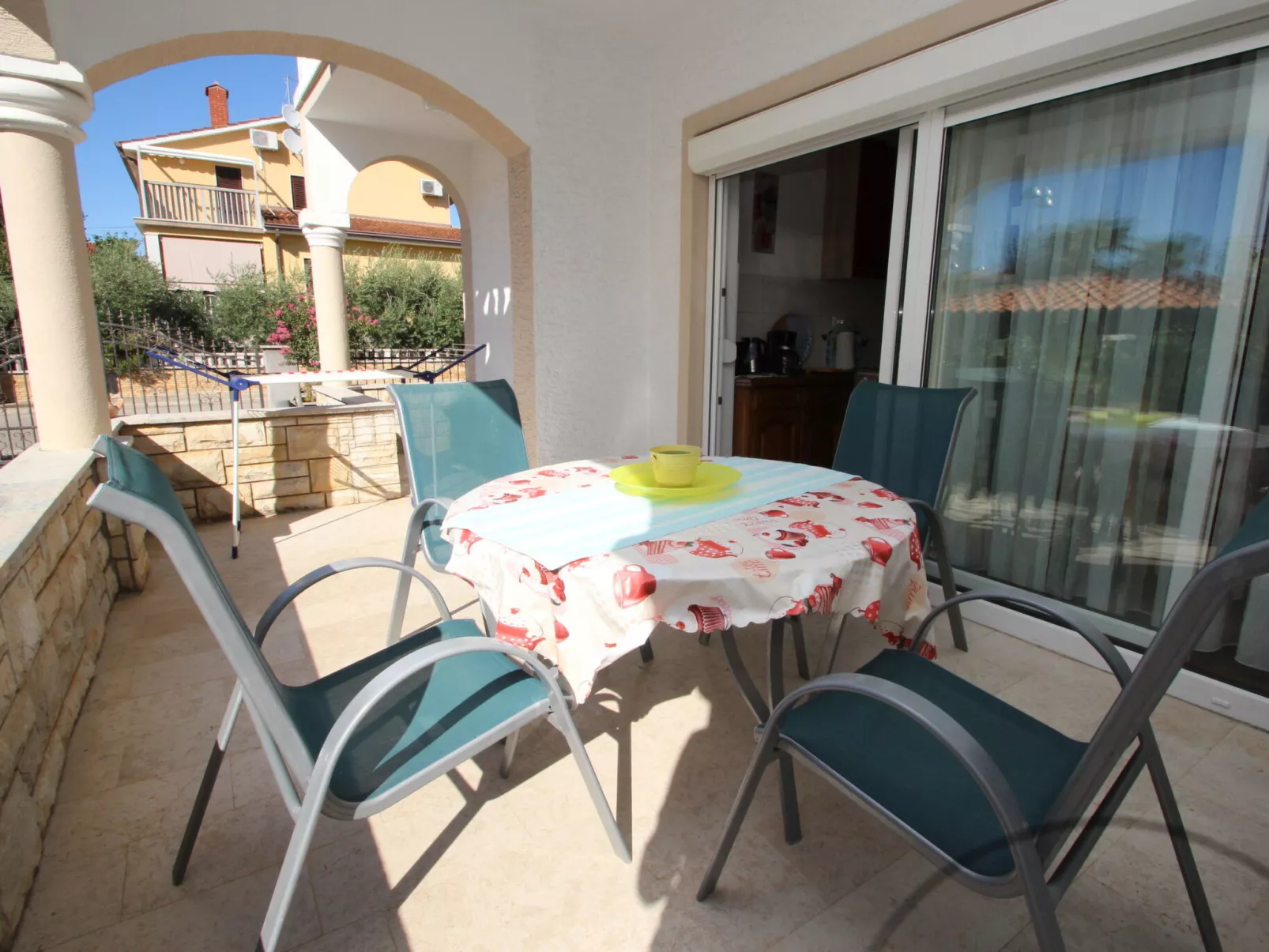 Apartment Rose 5 / HR-11066-02 - Image-tags.info