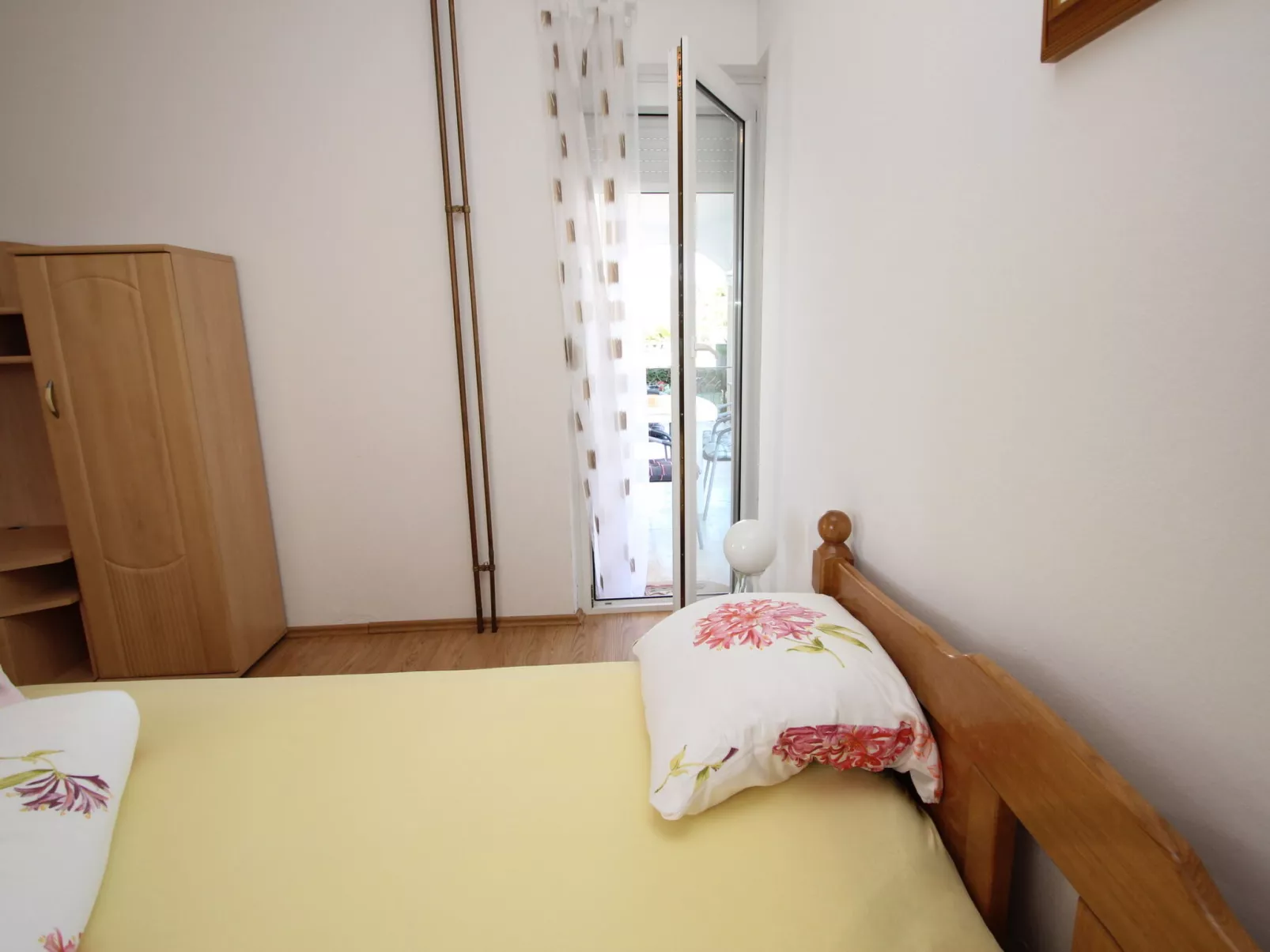 Apartment Rose 1 / HR-11066-01 - Image-tags.info