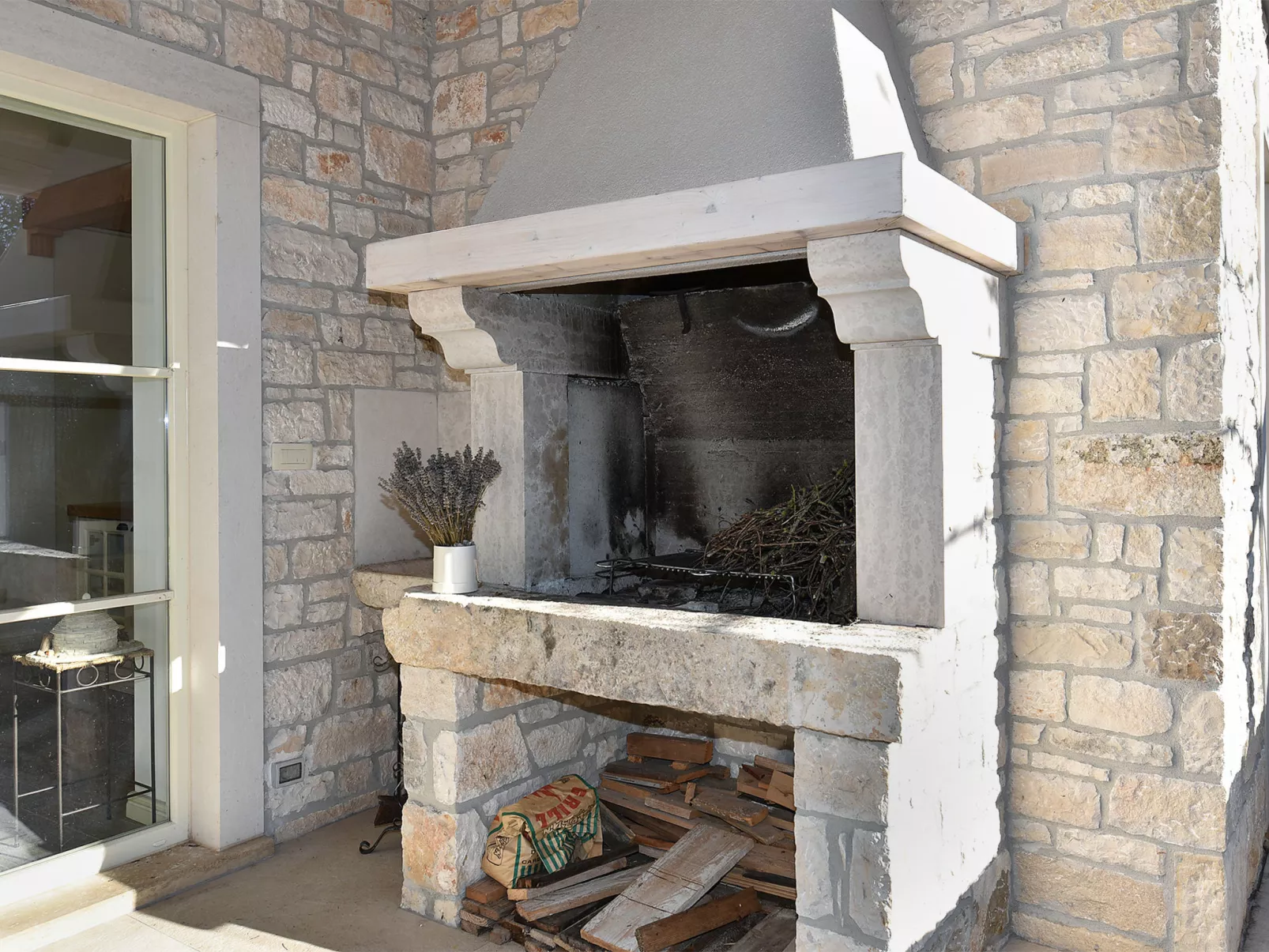 Villa 2303 - Image-tags.info