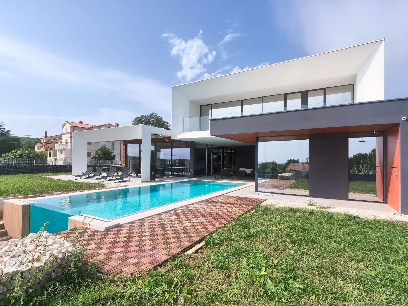 Villa Mediterraneo - Outside