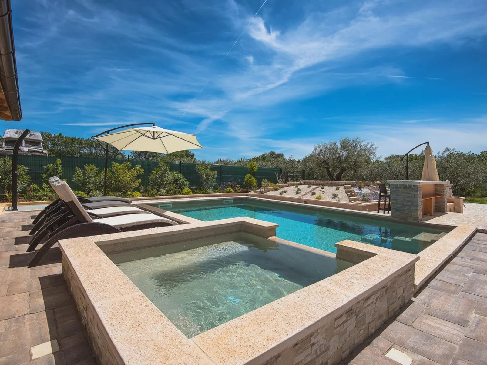 Villa Jela - Draußen