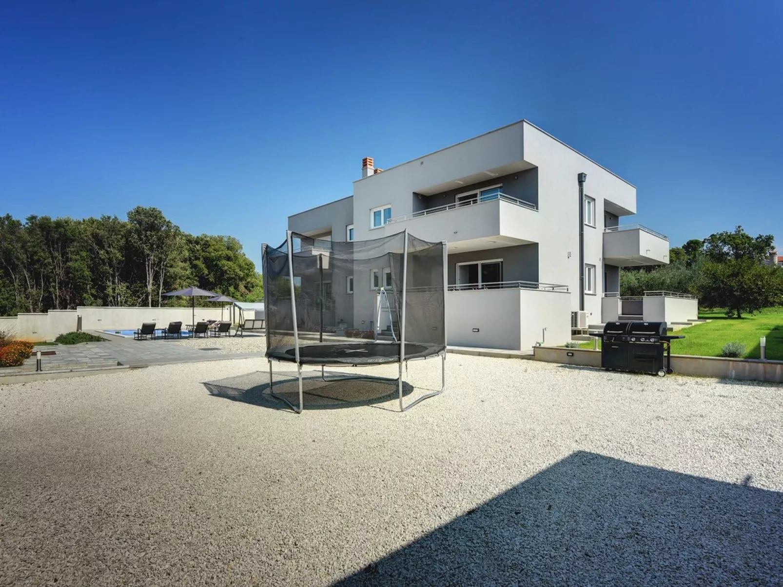 Villa Grande T&D - Image-tags.info