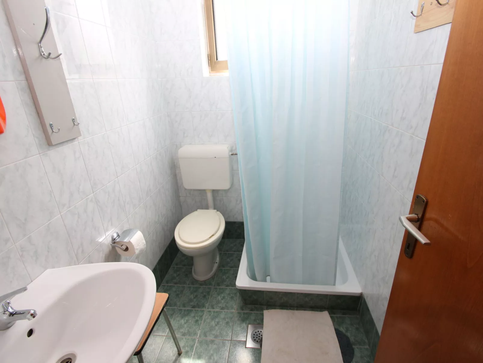 Vintage Guest Room Cerisnja / HR-11059-05 - Dedans