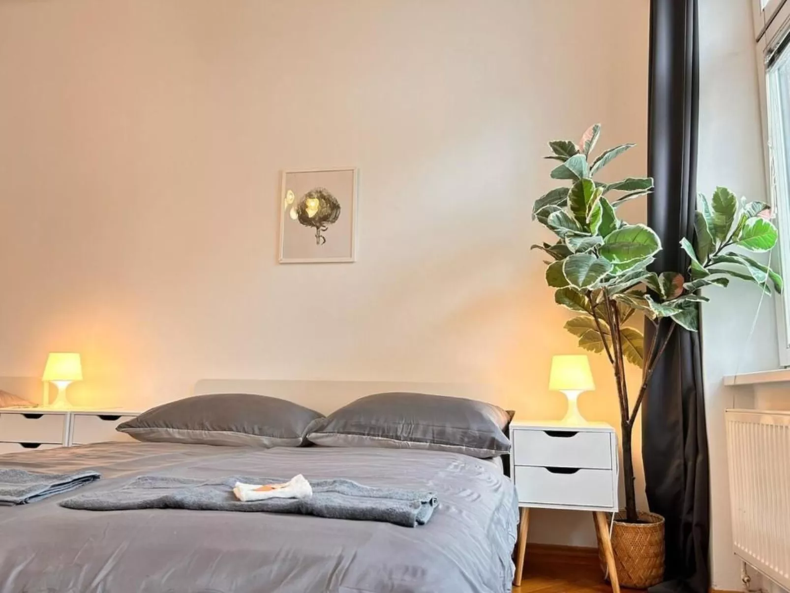 Charming Flat - Image-tags.info