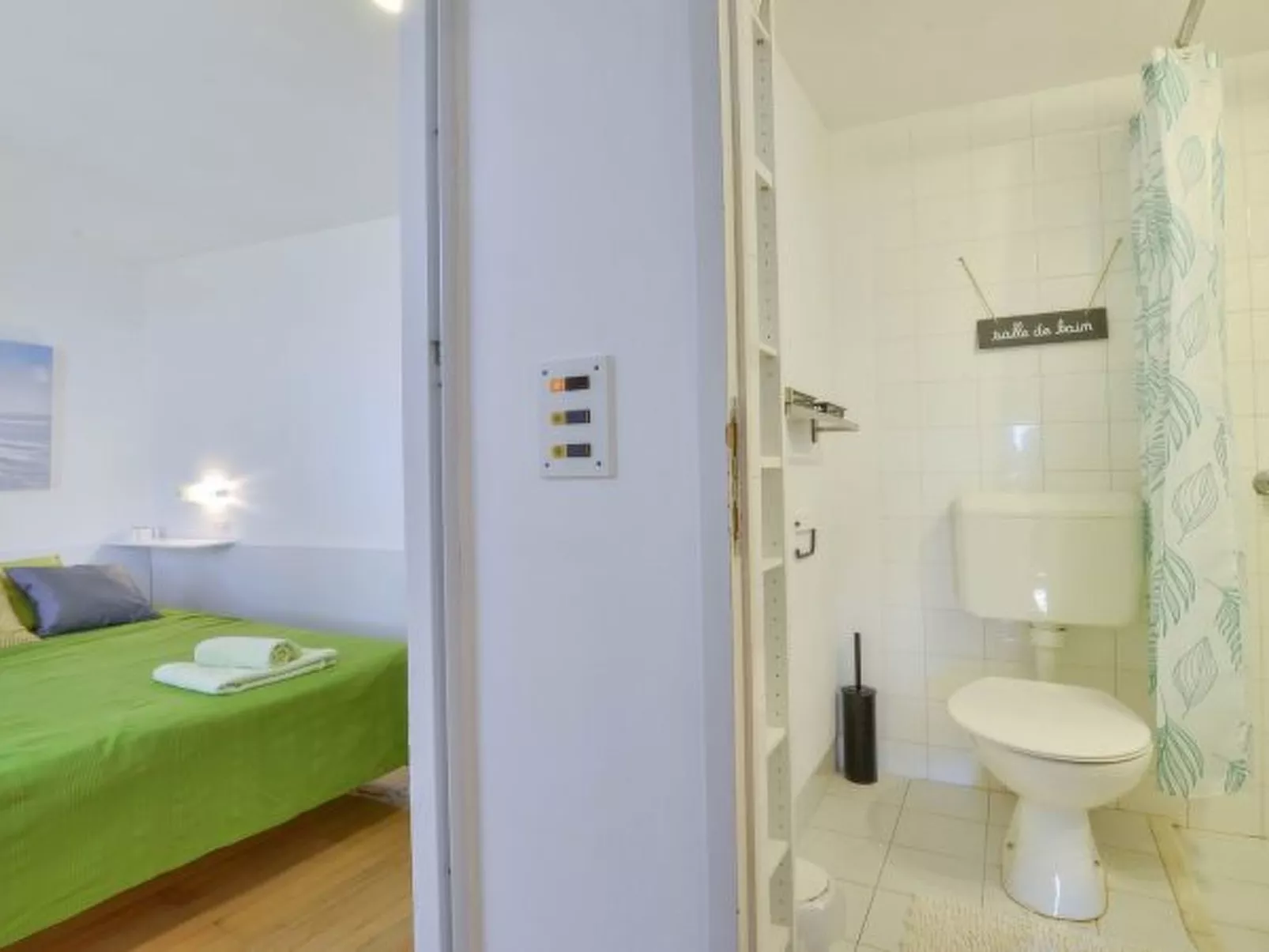 Beachfront Holiday home Maestral - Image-tags.info