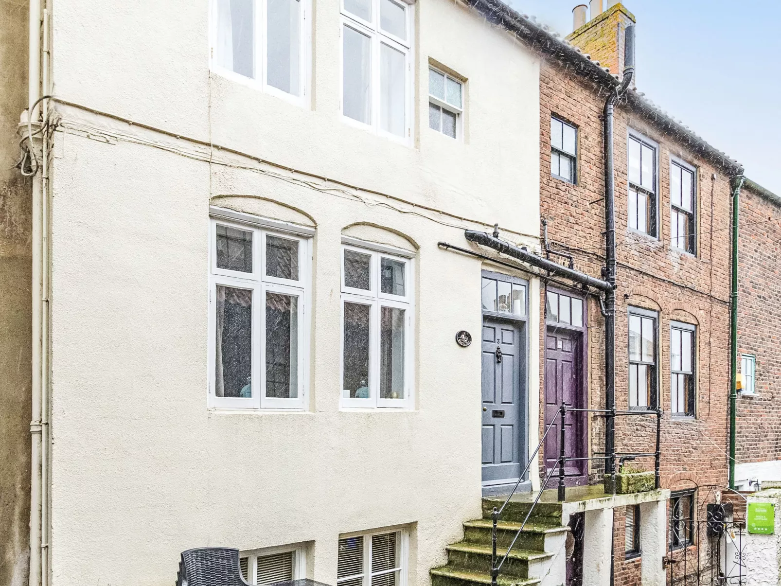 Robins Nest - Outside