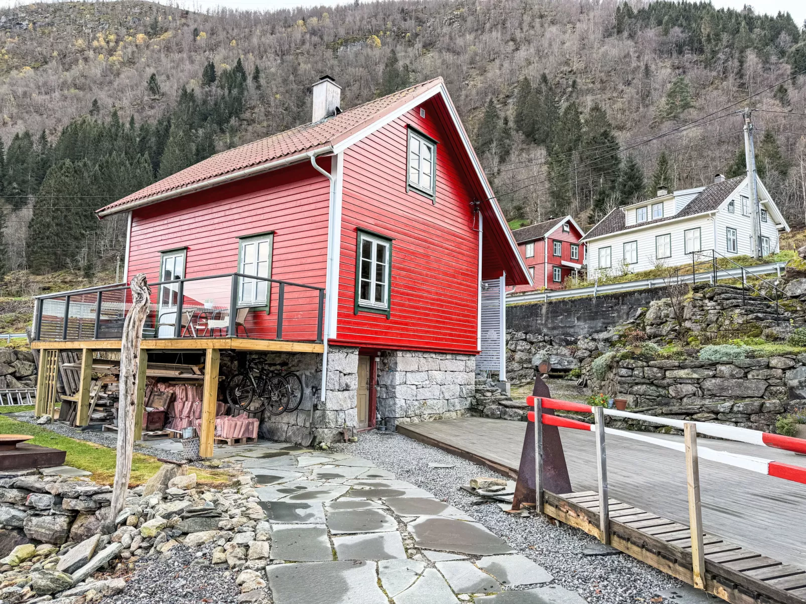 Ese Panorama - Outside