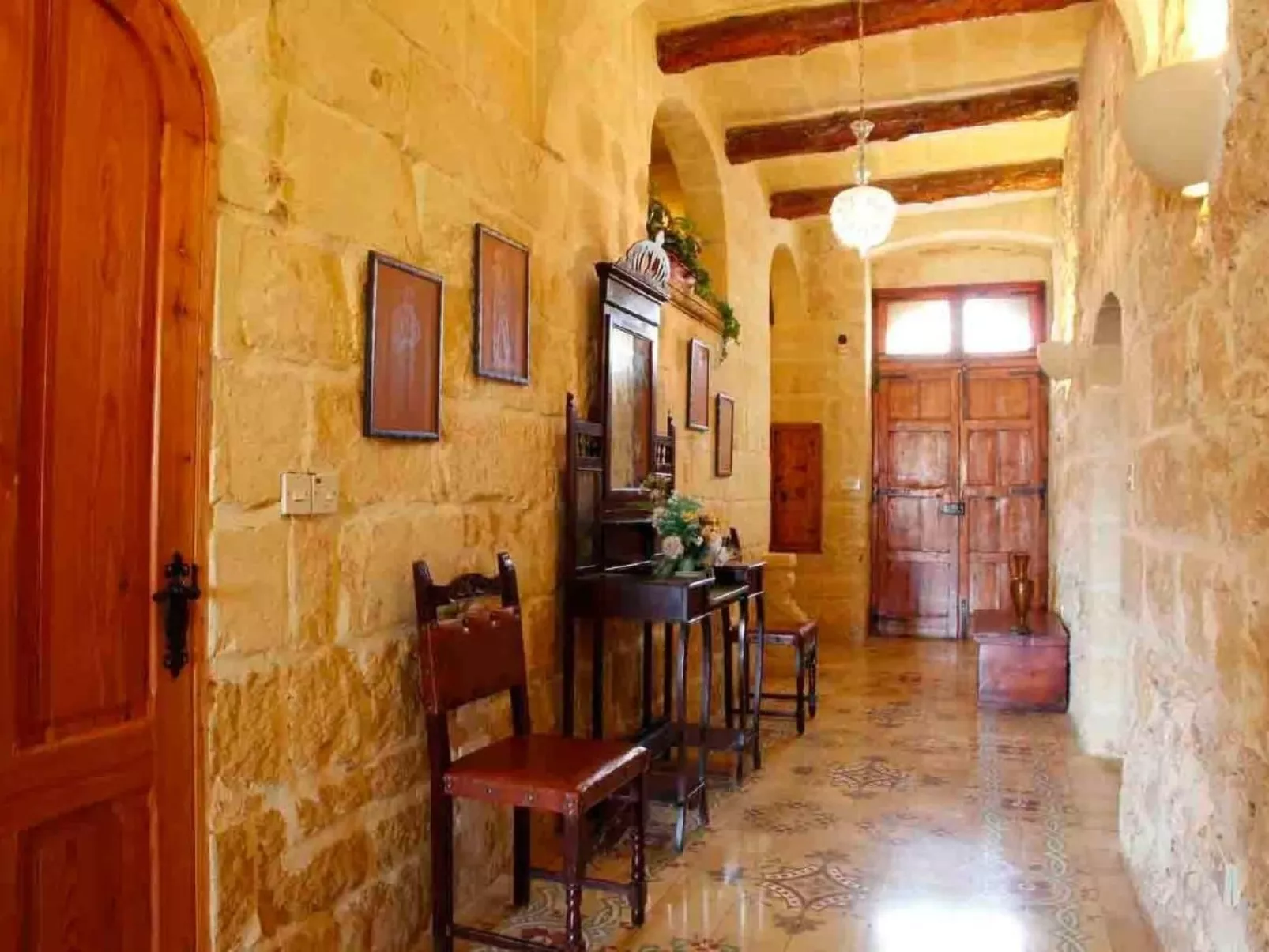 Villa Harruba - Drinnen