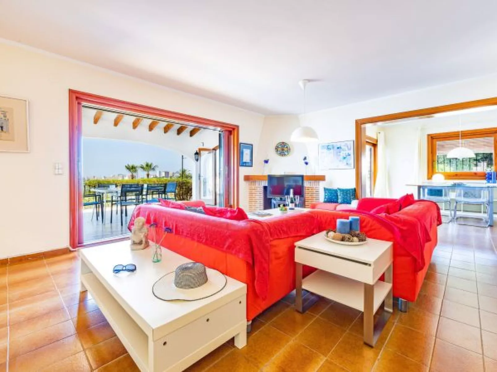 Villa Quimera - PlusHolidays - Image-tags.info