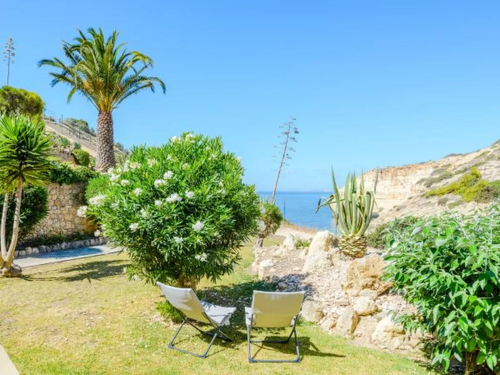 The Little Paradise with Sea Views - Outside