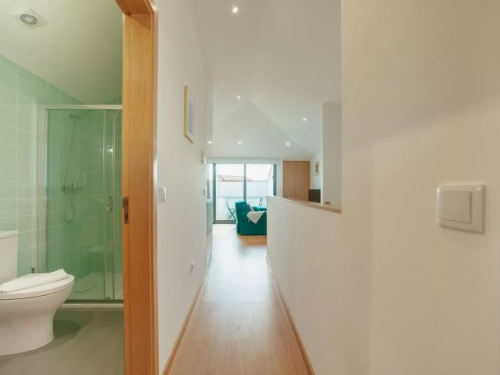 MODERN & STYLISH APARTMENT III by VACATIONY - Inside