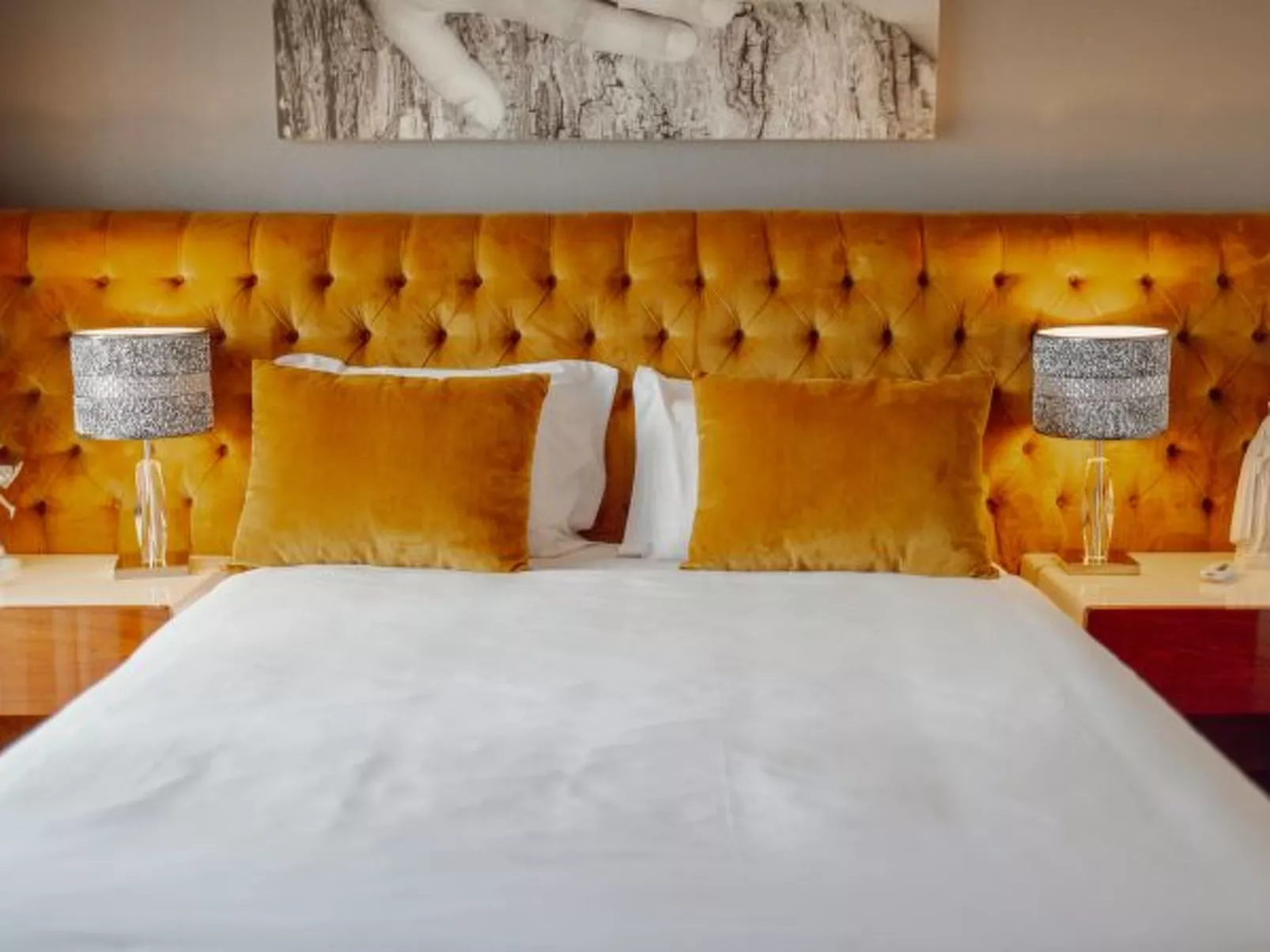 POOL & CINEMA VILLA by VACATIONY - Inside