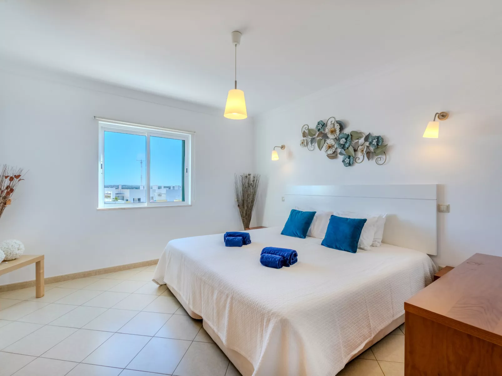 Cristina Inn - Inside