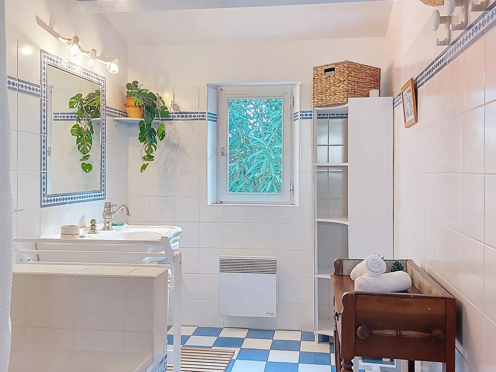 Le Château 3 - Drinnen