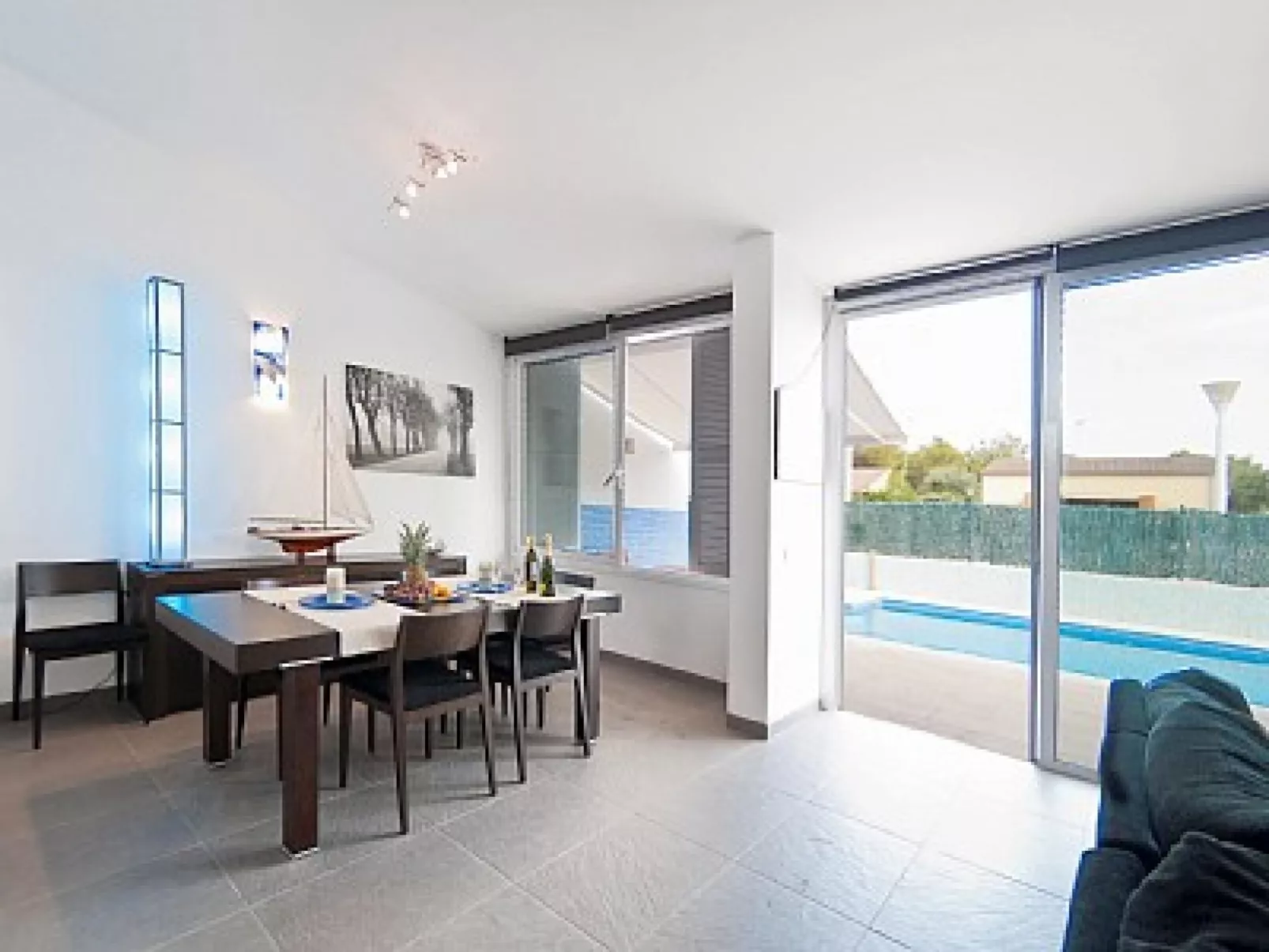 Villa DOMUS GENTI con bbq y piscina privada muy cerca de la playa - WiFi Gratis - Inside