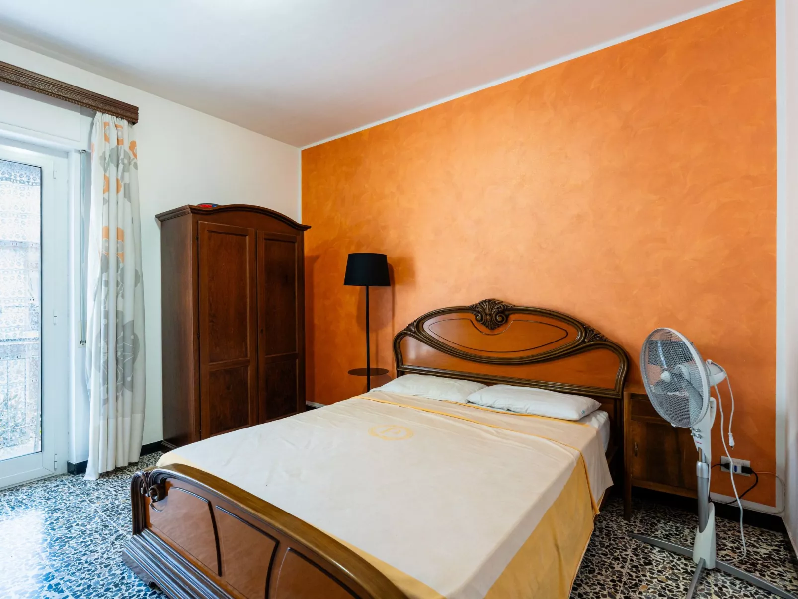 By Bike and Sea - Drinnen