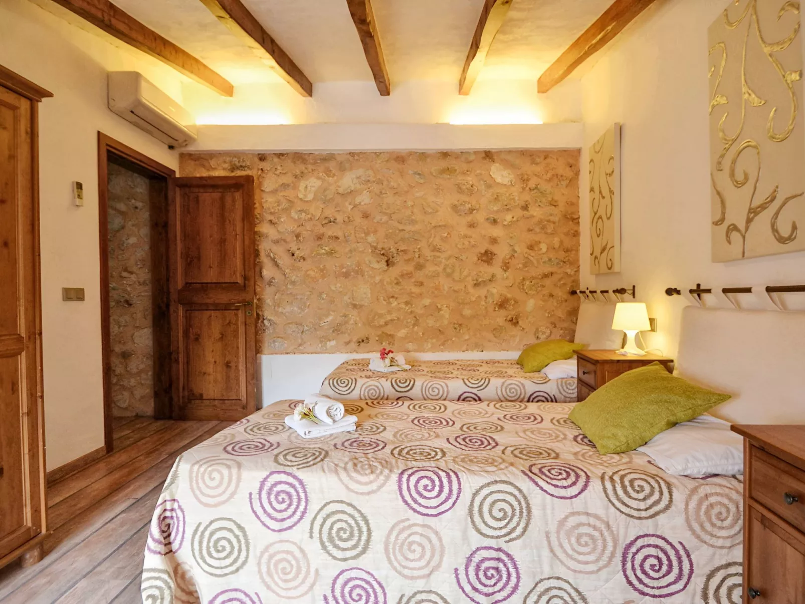 Restauriertes Landhaus in Búger - Inside