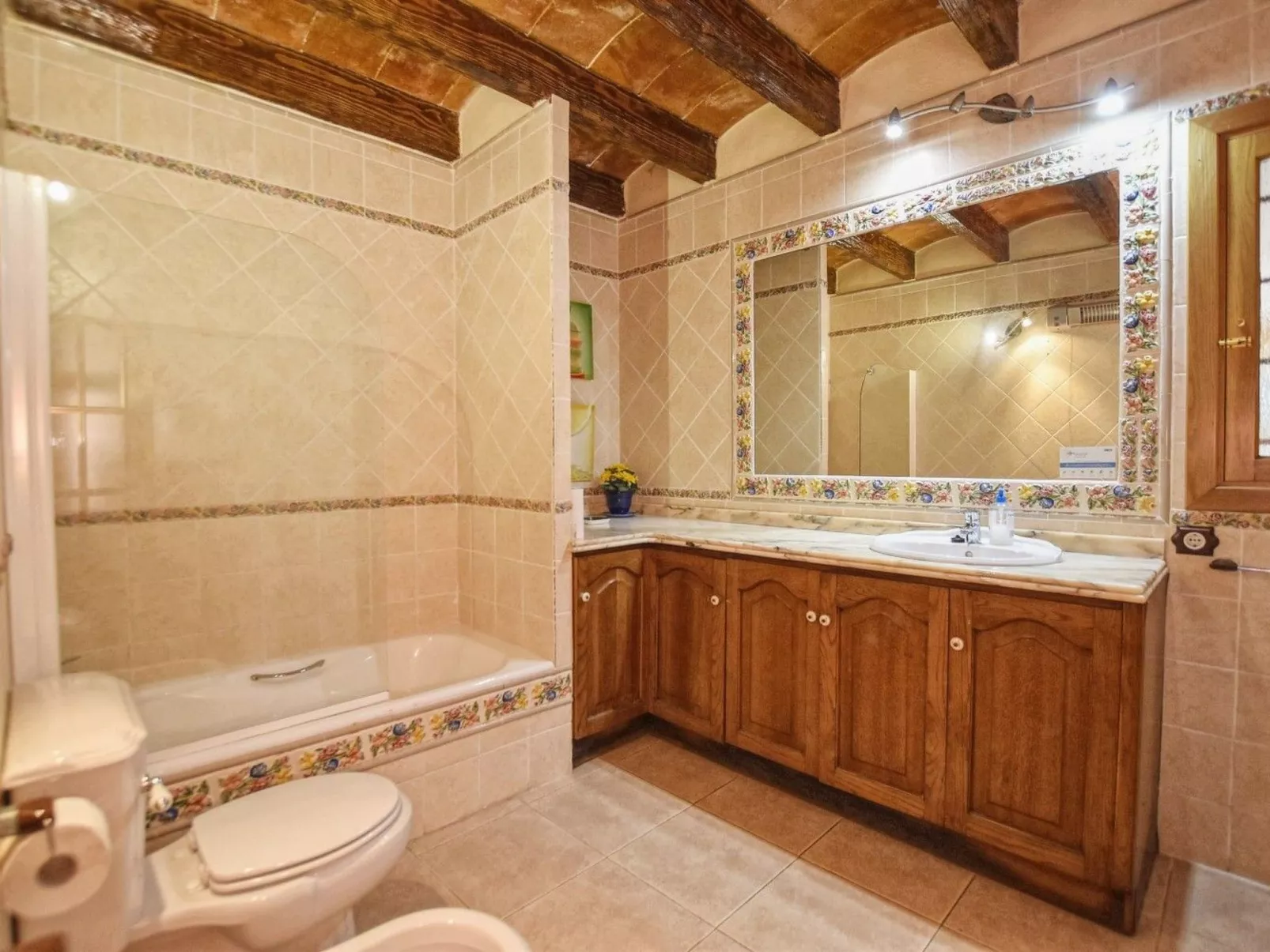 In Campos mit Privatem Pool - Drinnen