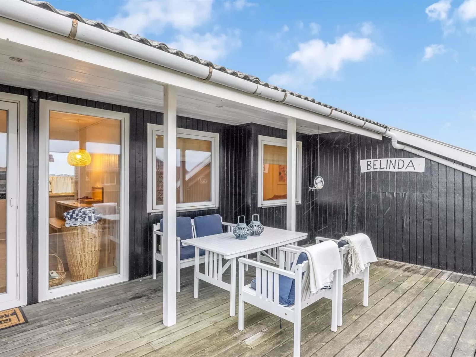 "Alvia" - 250m from the sea - Outside