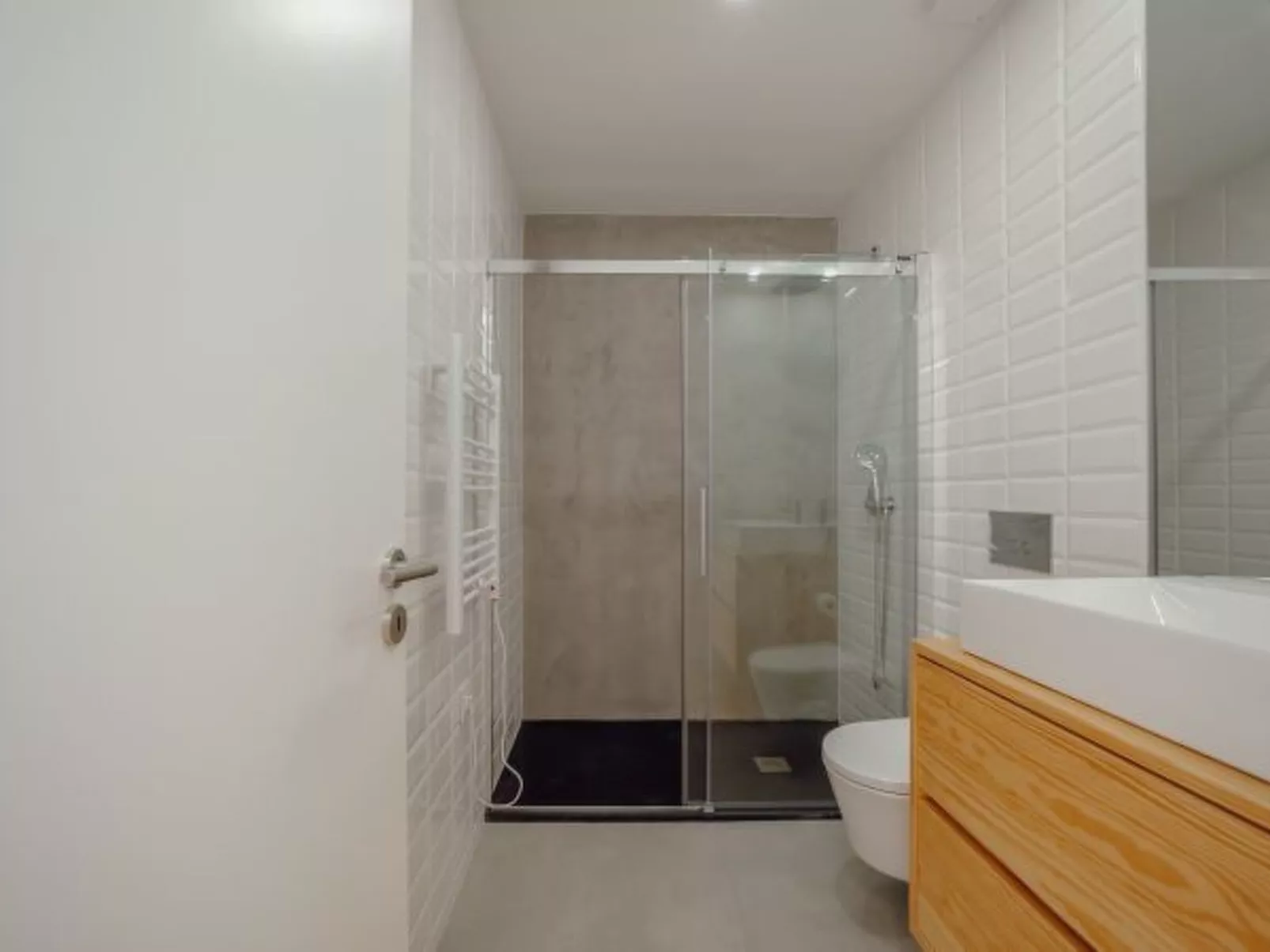 COURTYARD OPORTO DESIGN APARTMENT C WITH TERRACE - Inside