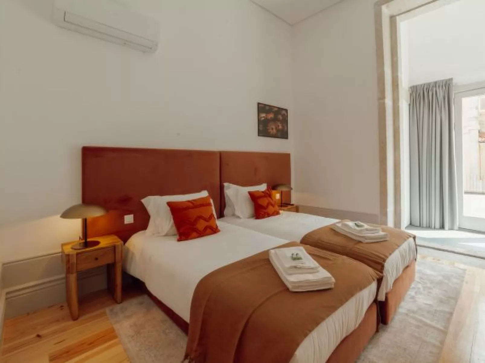 HEART OF PORTO APARTMENT B TERRACE by VACATIONY - Dedans