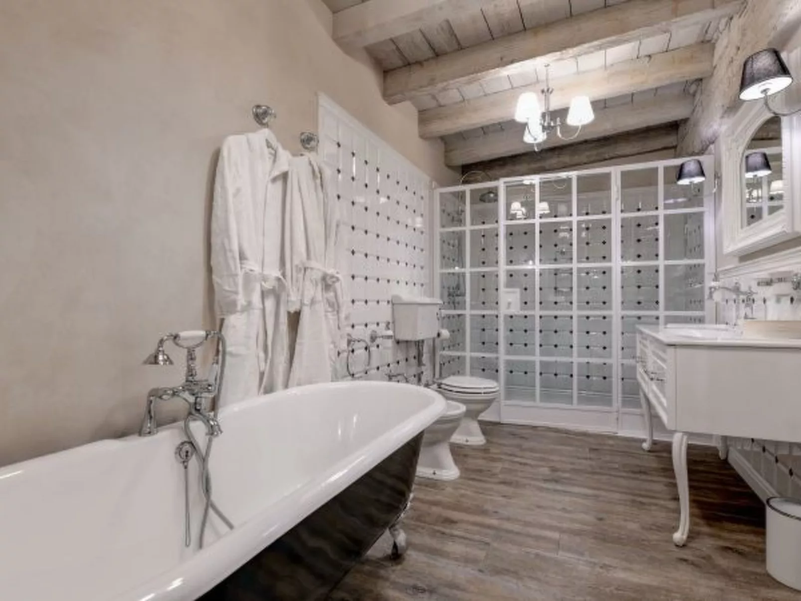 DesenzanoLoft : La Vite Luxury Appartment 2 CIN IT017067C2HOLOZDF9 - Image-tags.info