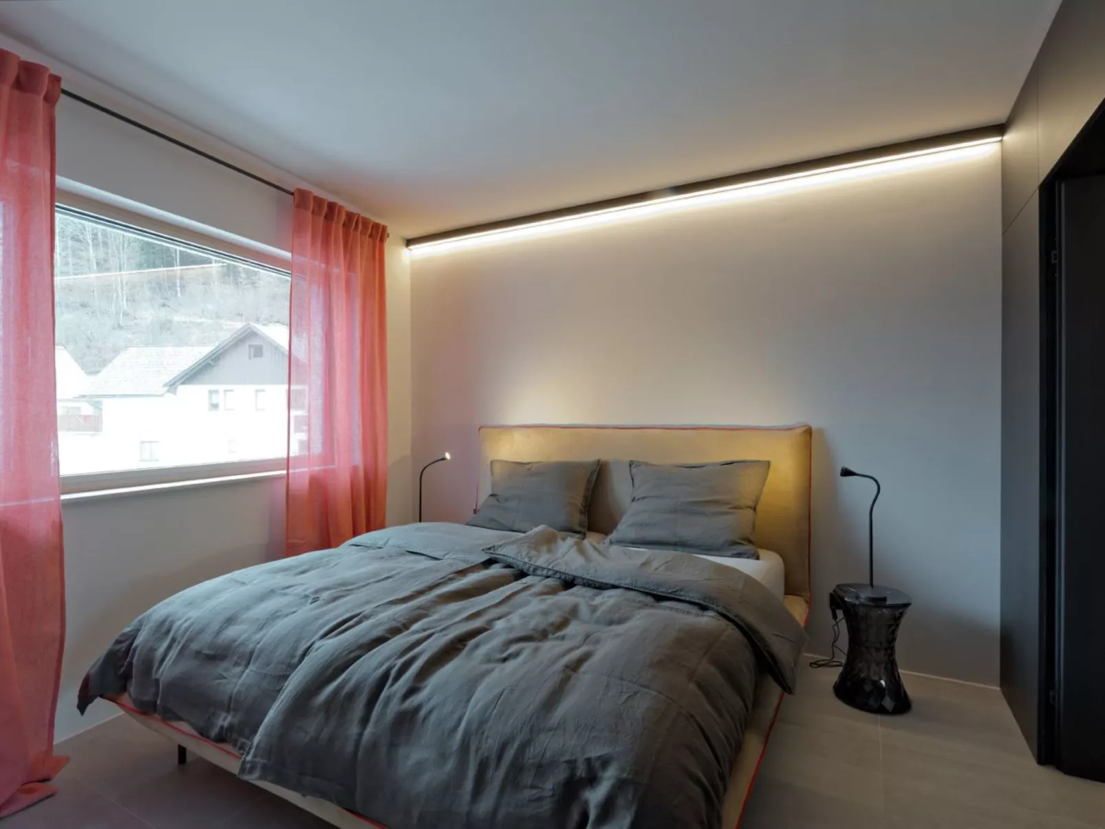 Z Apartment - Inside