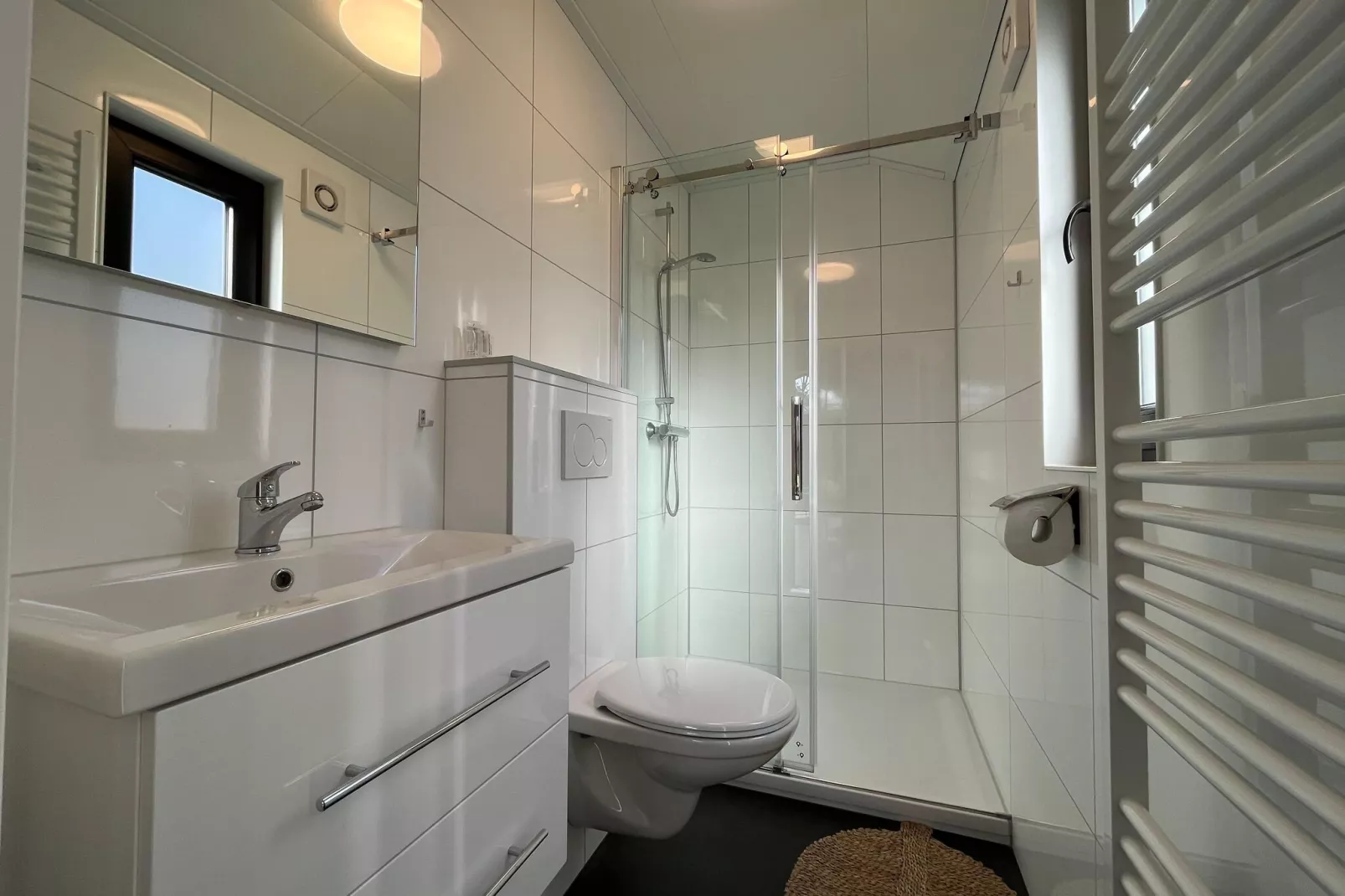 Resort Hooge Veluwe 10-Bathroom