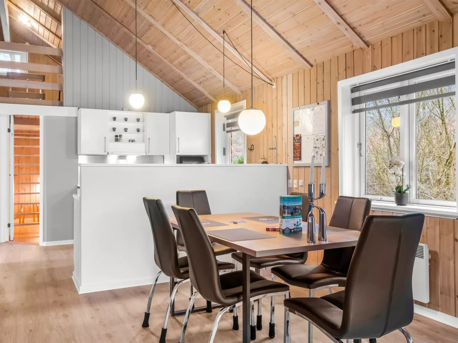 "Heina" - 25km from the sea - Drinnen