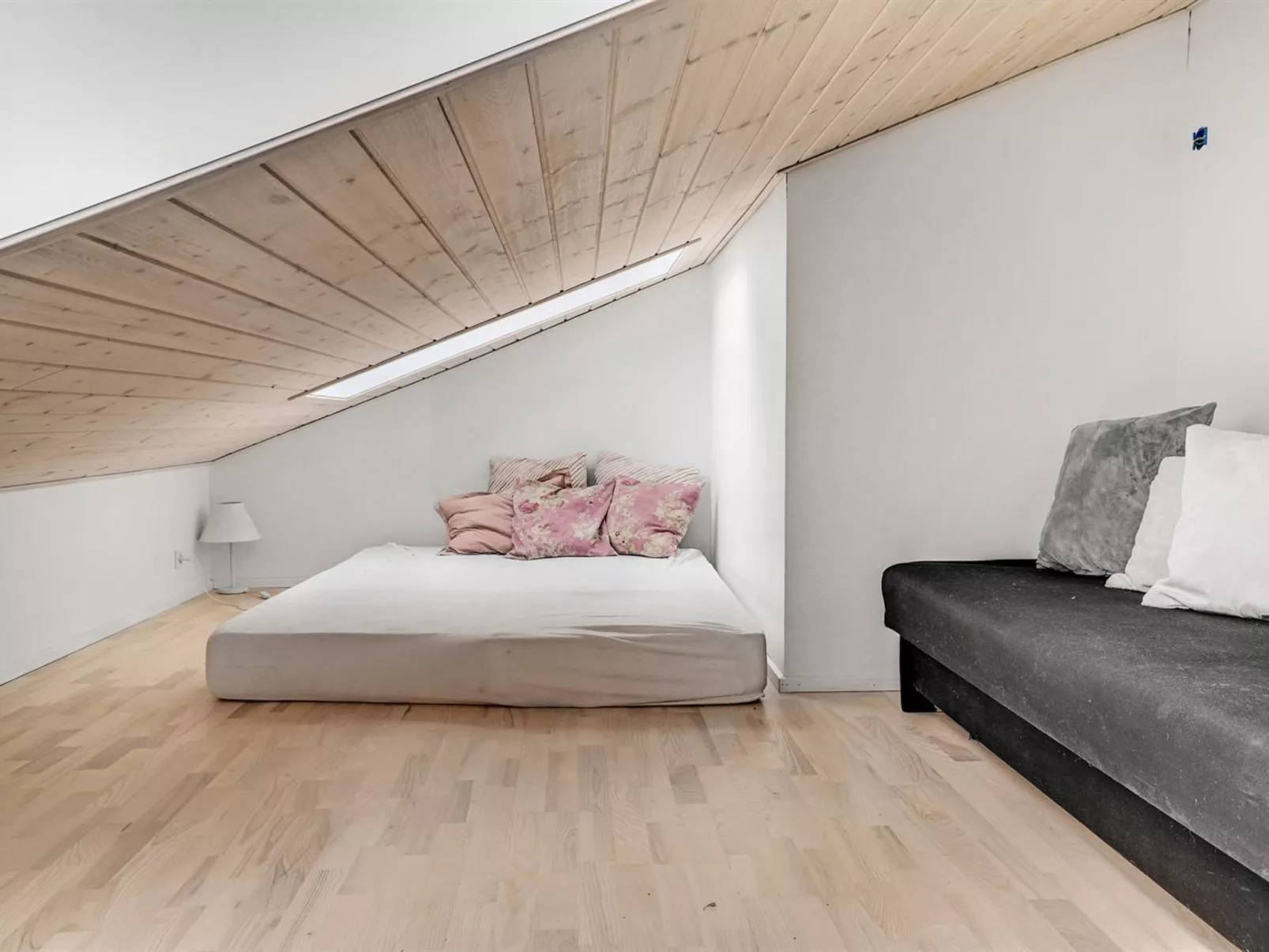 "Orm" - 550m to the fjord - Inside