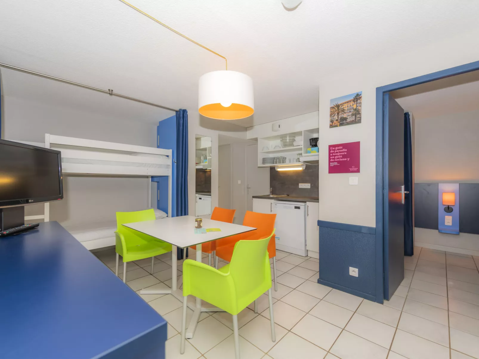 Lou Castel - Drinnen