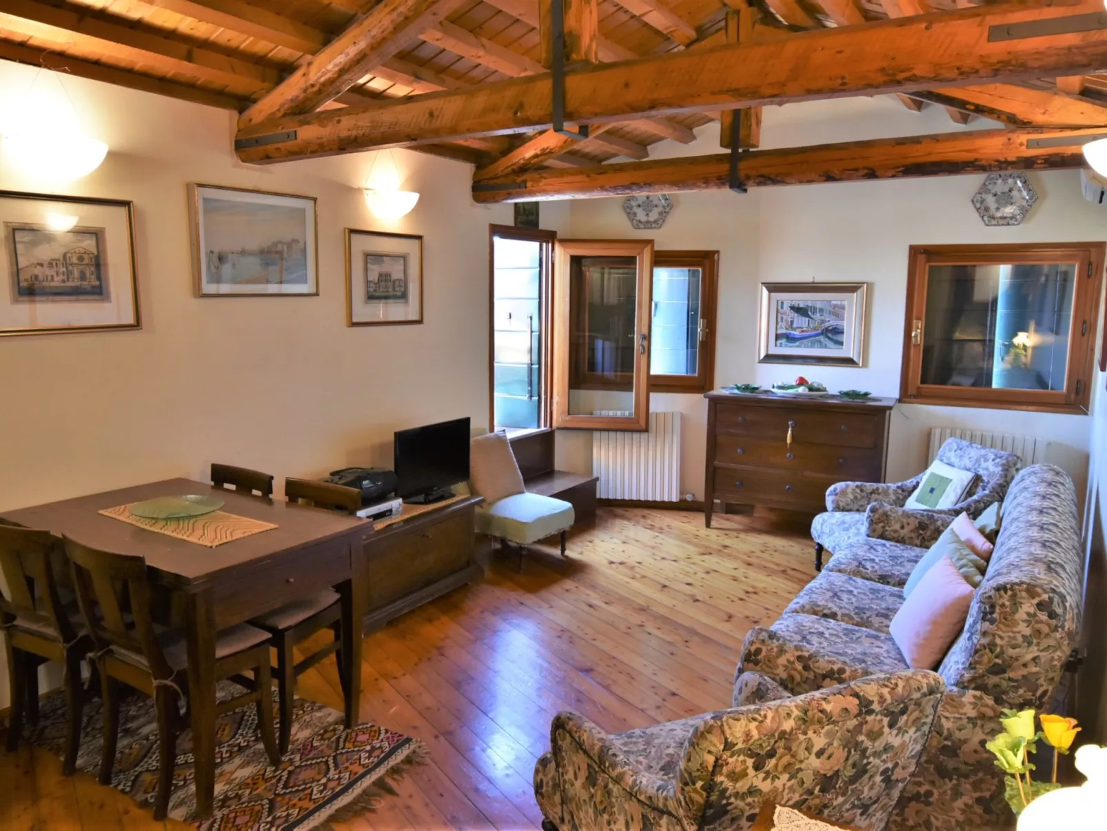 Fondamenta del Rielo - Inside