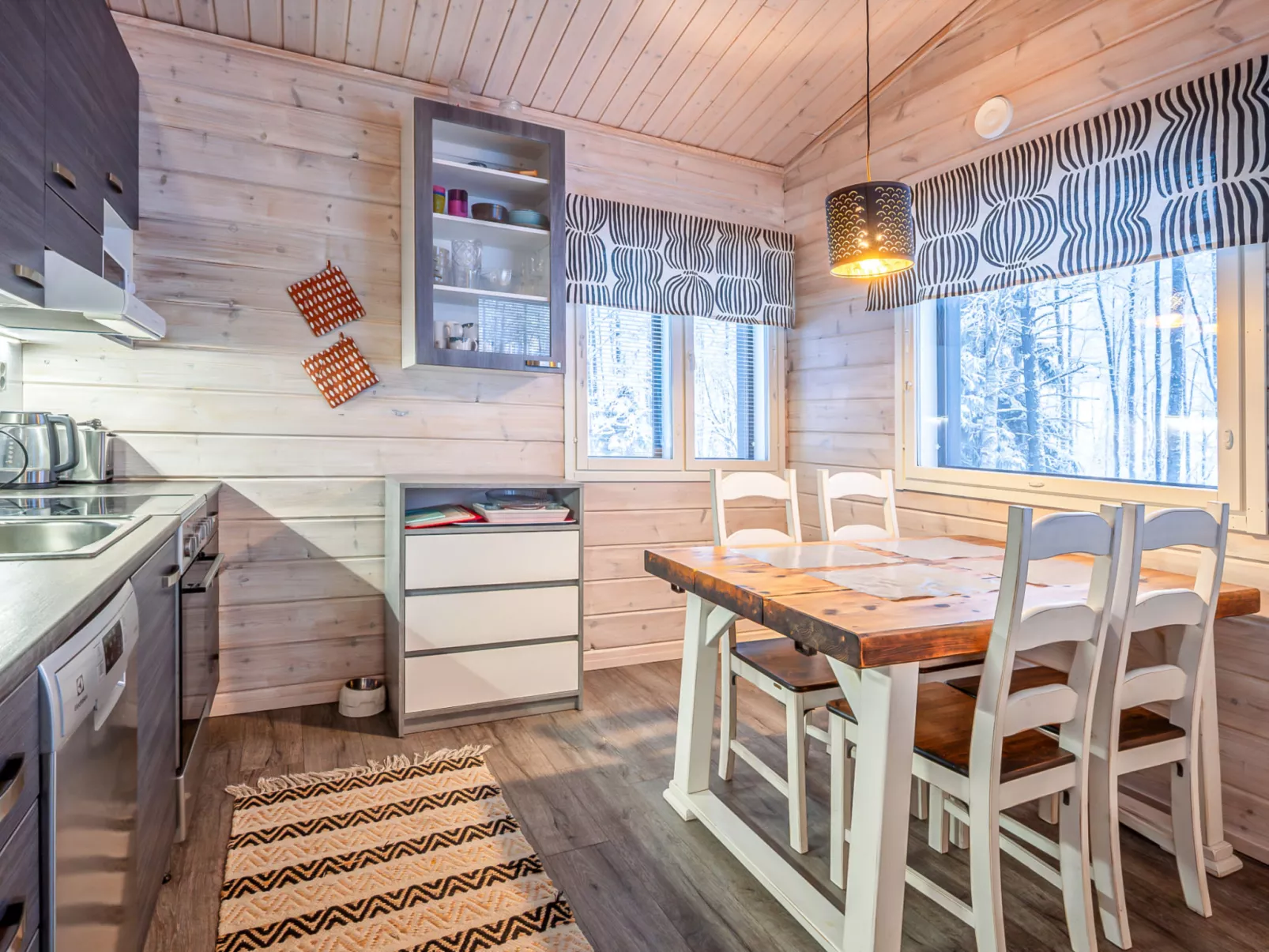 Villa rukan kesäniemi - Inside