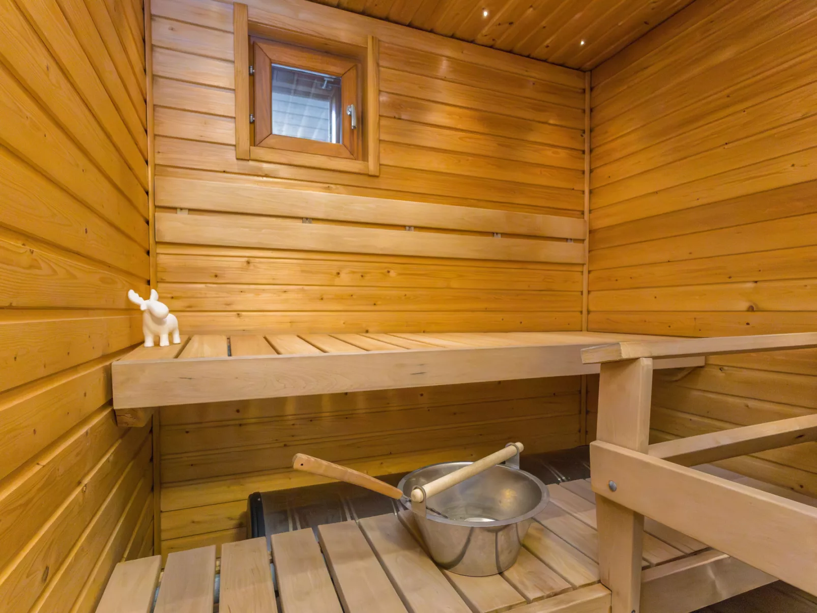 Kesä-iikka 4 - Dedans