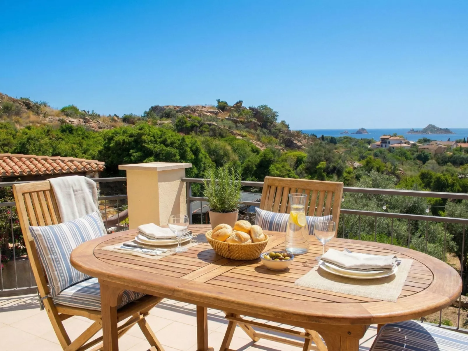 La Meravigliosa Sardegna - Outside