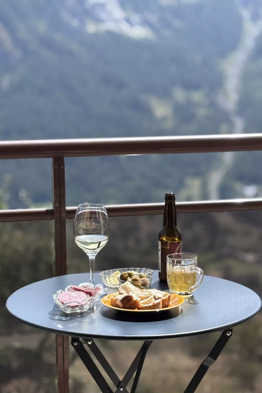 Les Marmottes 2 - Outside