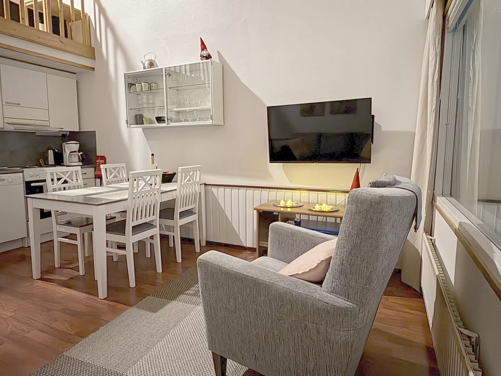 Lumikeidas - Drinnen