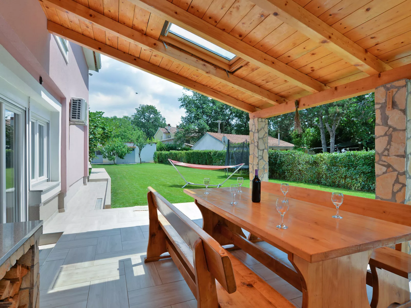 House 1719 - Image-tags.info