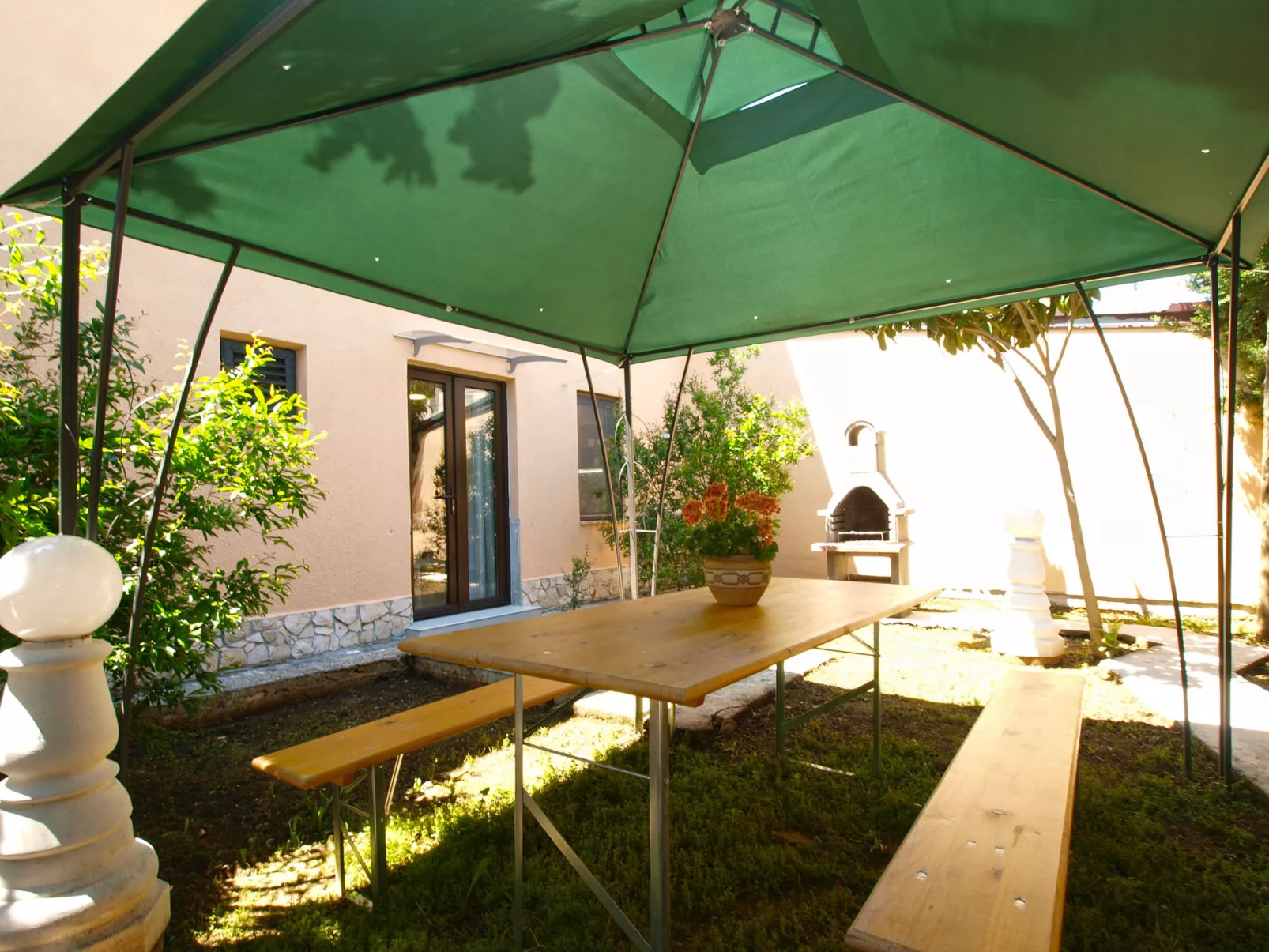 House 747 - Image-tags.info