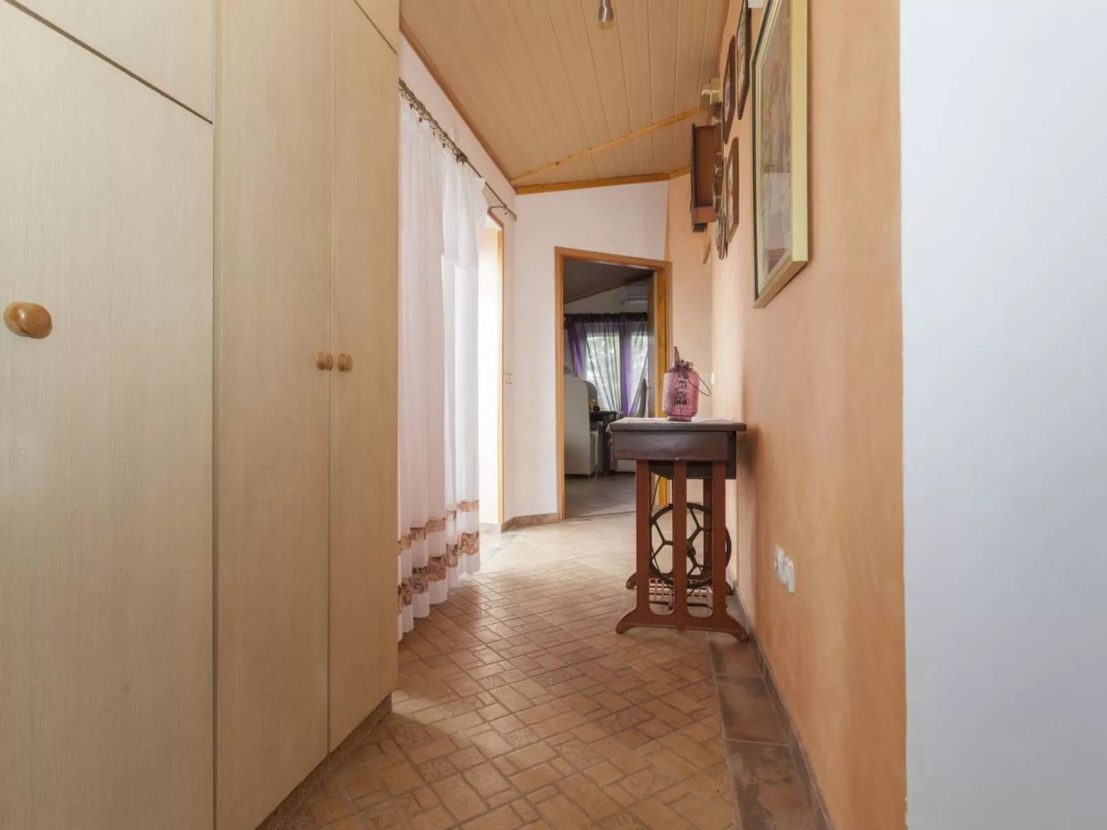 ZOKI 2 / HR-07219-02 - Image-tags.info